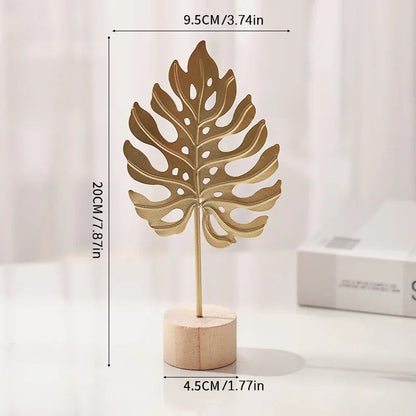 Escultura de Hoja Dorada – Metal y Madera para Decorar con Elegancia